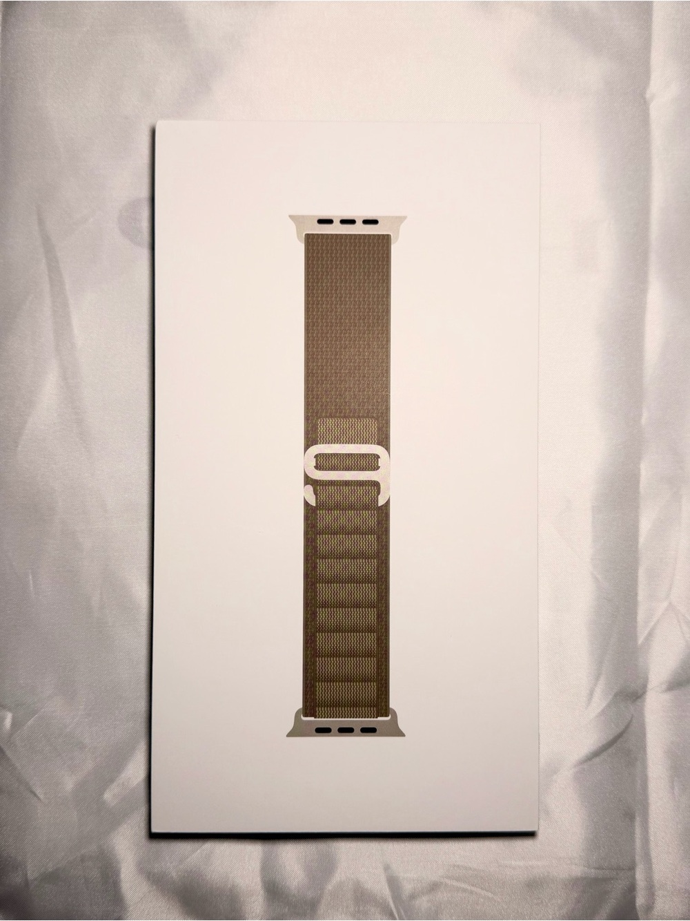 Apple Watch Ultra Olive Alpine Loop Band in Medium - Natural Titanium